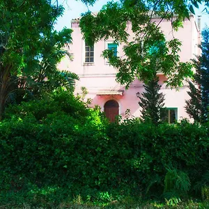 https://la-tenuta-del-gentiluomo.sicilyhotelsitaly.net